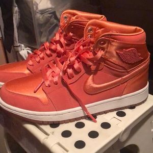 Women’s Air Jorden 1 Ret High